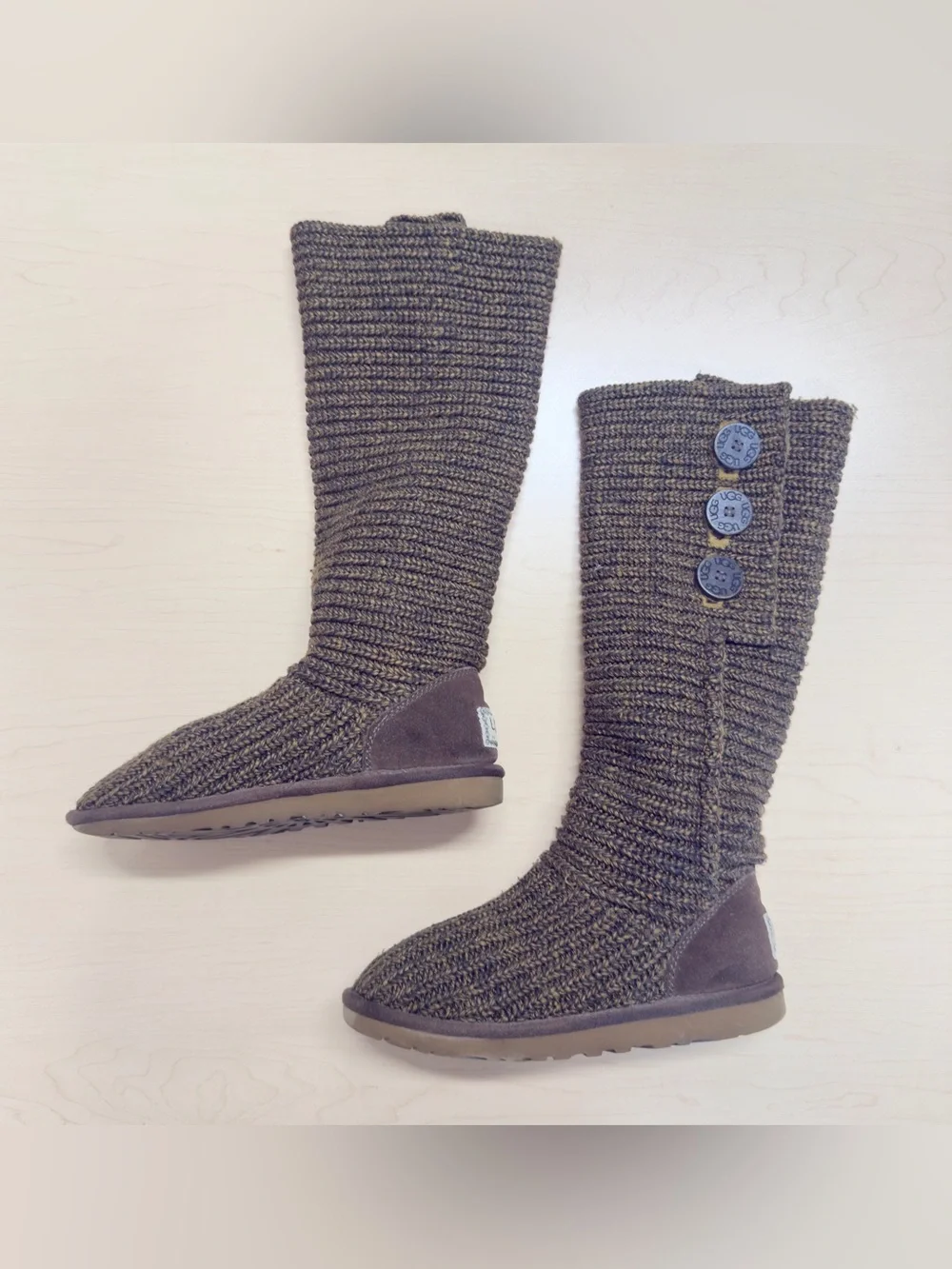 UGG australia classic
